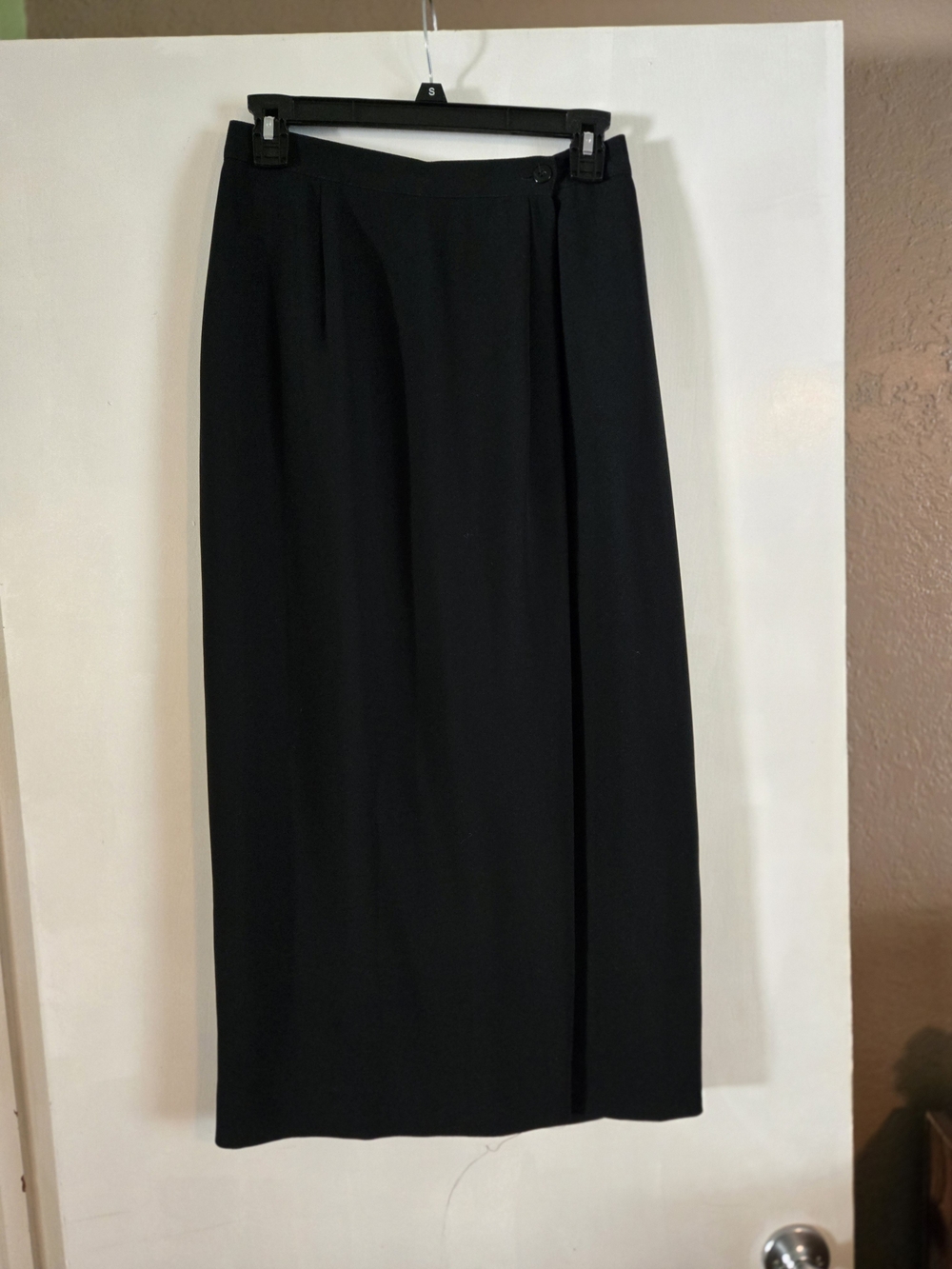 Women's Black Pencil Midi Skirt